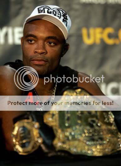 Anderson Silva (file photo)