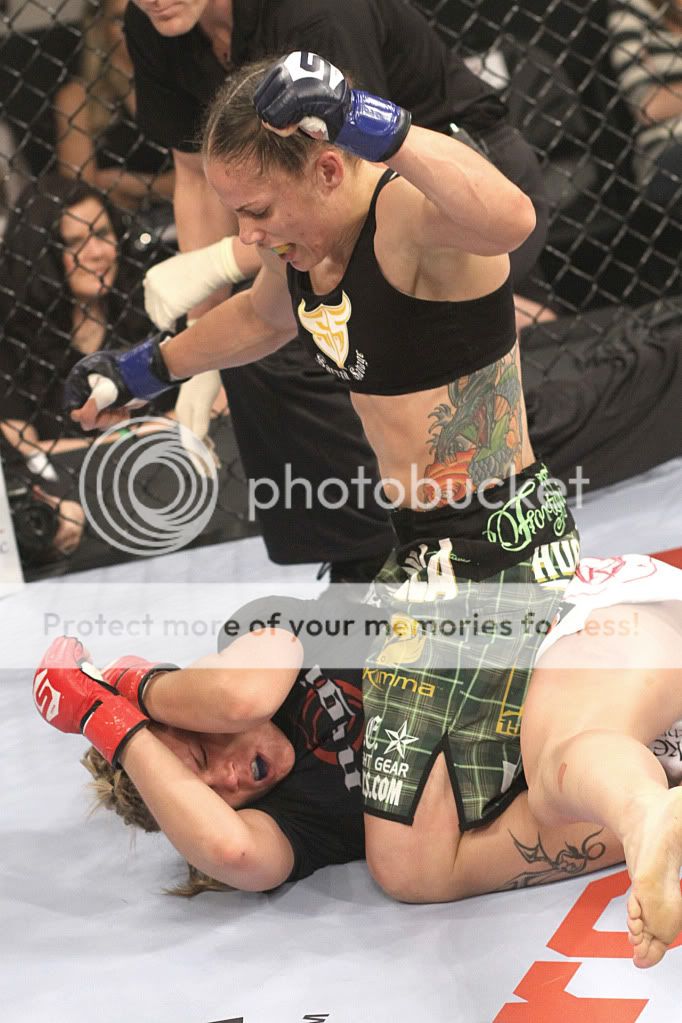 Carmouche on top of Finney (Strikeforce)
