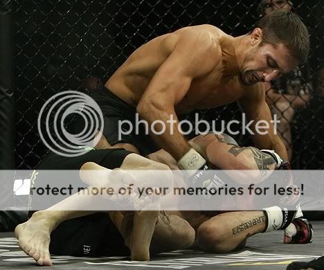 Eric Larkin vs. Marcus Andrusia (Dave Mandel & Sherdog)