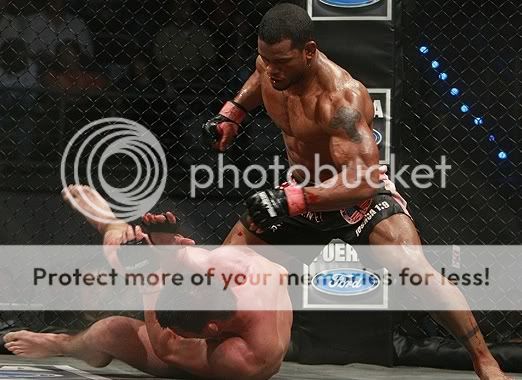 Hector Lombard drops Jared Hess (Dave Mandel & Sherdog)