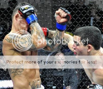 Patricky Freire blasts Rob McCullough (Bellator)
